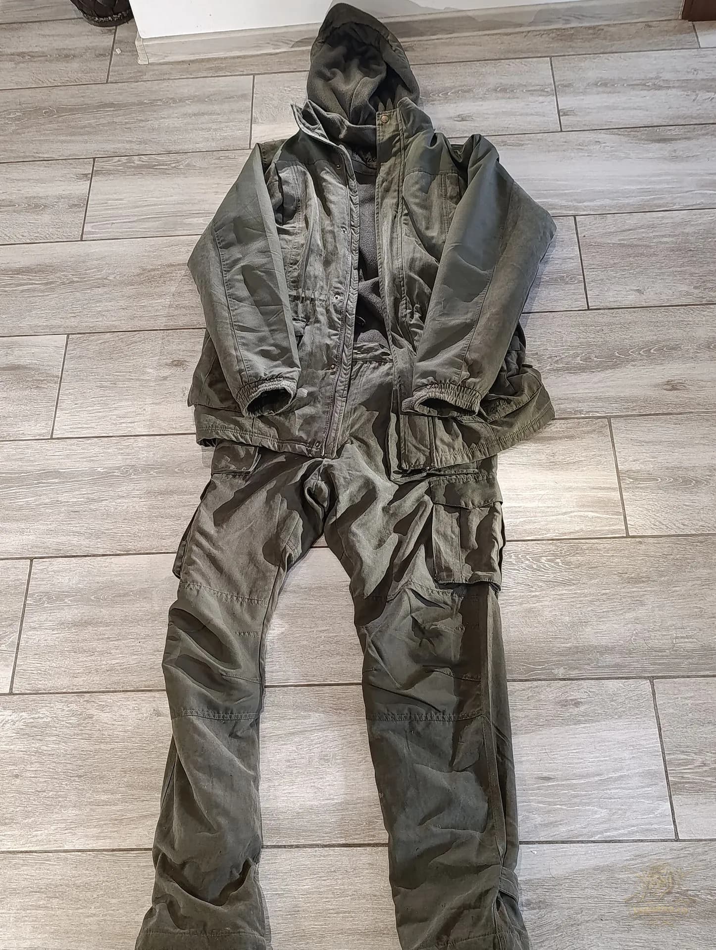 Costum Toptex 